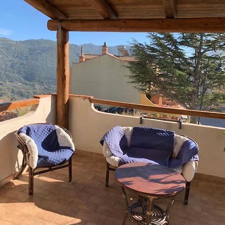 B&B Mideri Urzulei Екстериор снимка