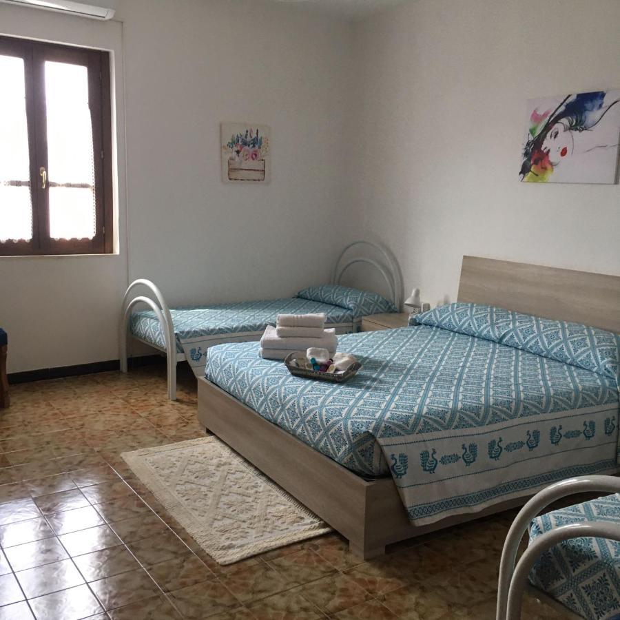 B&B Mideri Urzulei Екстериор снимка